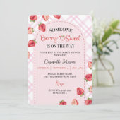 Pink Berry Sweet Baby shower Aardbei Kaart (Staand voorkant)