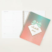 Pink & Blue Bow Personalized Planner (Devant avec enveloppe)