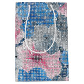 Pink Blue Flowers Medium Cadeauzakje (Voorkant)