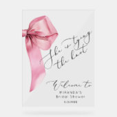 Pink Bow Elle est en train d'attacher le Knot Brid (Recto)