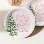 Pink Bows Girl Baby Il fait froid dehors Baby show<br><div class="desc">Le Pink Bows Girl Baby It's Cold Outside Baby shower Papier Plaques apportent un charme sucré et hivernal à votre décor de baby shower ! Dotés d’un design rose doux, de délicats flocons de neige et d’arcs adorables sur un sapin de Noël festif, ces assiettes sont parfaites pour la douche...</div>