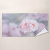 PINK CHERRY BLOSSOM IN CLOSE UP PHOTOGRAPHY (Serviette de bain)