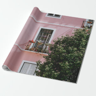 PINK CONCRETE COMMERCIAL BUILLE NEAR GREEN TREE CADEAUPAPIER