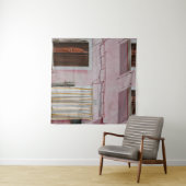 PINK CONCRETE HUIS MET DRIE VENSTERS EN ÉÉN DOO WANDKLEED (In Situ (horizontaal))