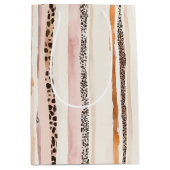 Pink Cream Leopard Print Stripes Verjaardag Medium Cadeauzakje (Voorkant)