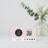 Pink Custom Social Media QR Code Logo Visitekaartje (Staand voorkant)