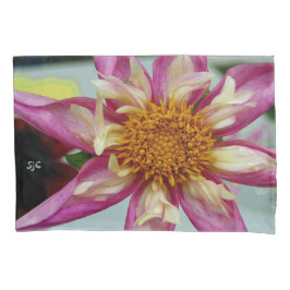 Pink Dahlia Pillowcase Kussensloop