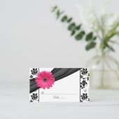 Pink Daisy Black White Floral Mariage Place Cartes (Debout devant)