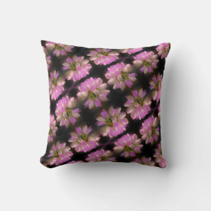 Pink en White Flower Close Up Pattern Kussen