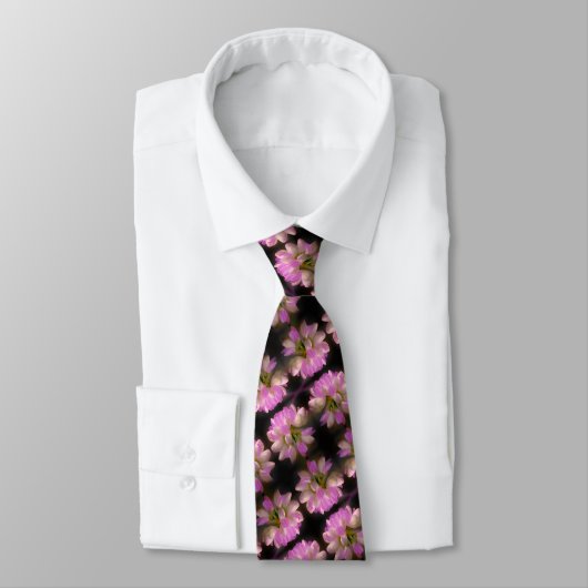Pink en White Flower Close Up Pattern Stropdas (Gebonden)