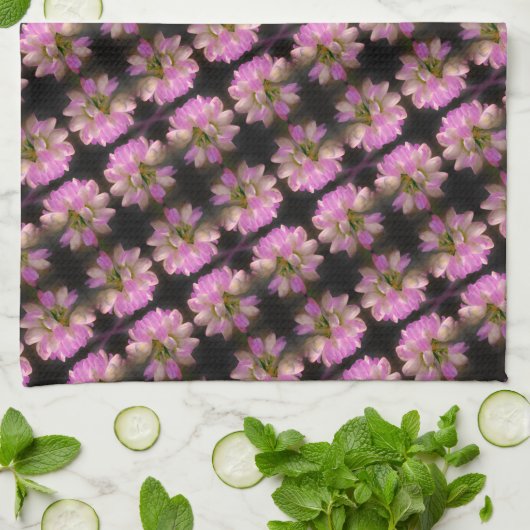 Pink en White Flower Close Up Pattern Theedoek (Gevouwen)