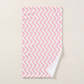 Pink et blanc Moyen Vertical Chevron Stripes (Serviette à main)