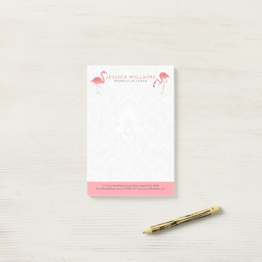 Pink Flamingo White Damasks Background Post-it® Notes (Op bureau)