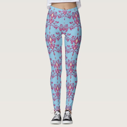 Pink Fleur de lis on sky blue women's Leggings (Voorkant)