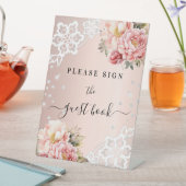 Pink florals dentelle signe livre d'or (In SItu)