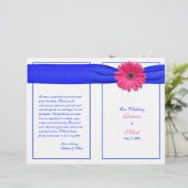 Pink Gerber Daisy Blue Ribbon Wedding Programme (Debout devant)