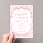 Pink Gingham Bow First Birthday Acryl Uitnodigingen (Insitu (Draagbaar))
