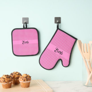Pink GIngham Check gepersonaliseerd Ovenwant & Pannenlap Set