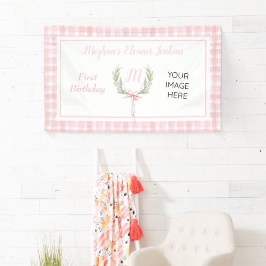 Pink Gingham Laurel Crest Birthday Spandoek (Insitu)