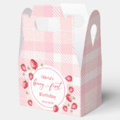Pink Gingham Strawberry Verjaardag Bedankdoosjes (Geopend)