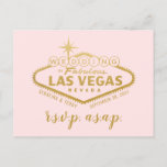 Pink Gold Las Vegas Mariage RSVP Réponse Carte Pos<br><div class="desc">Le célèbre panneau Welcome to Las Vegas (modifié pour lire le Mariage à Las Vegas) en fausse feuille d'or sur un arrière - plan rose pâle de couleur modifiable. Le design typographique unique sur le dos est entièrement personnalisable. Les cartes postales RSVP n'ont pas besoin d'une enveloppe pour les envoyer...</div>