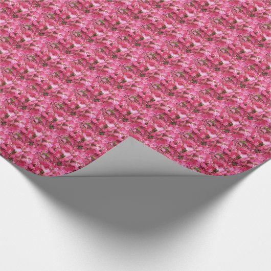 Pink Hydrangea Petals Floral Pattern Cadeaupapier (Hoek)