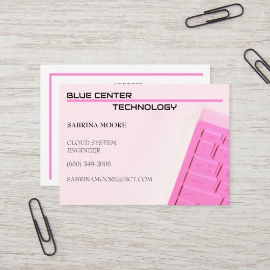 Pink Keyboard Information Technology Visitekaartje (Voorkant / Achterkant in situ)