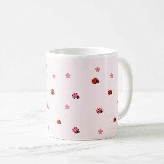 Pink Ladybug Garden Pattern Mug (Devant droit)