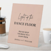 Pink Light Up The Dance Floor | Signe de bâtonnet (In SItu)