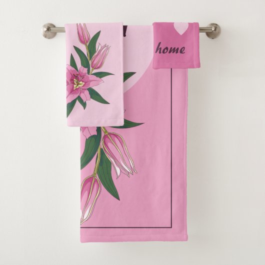 Pink Lily Sweet Heart Bad Handdoek (Insitu)