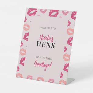 Pink Lips Kus de Miss Glam Hens Welkomstbord Reclamebord Met Voetstuk