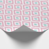 Pink Mint Diamonds Ikat Pattern Cadeaupapier (Hoek)