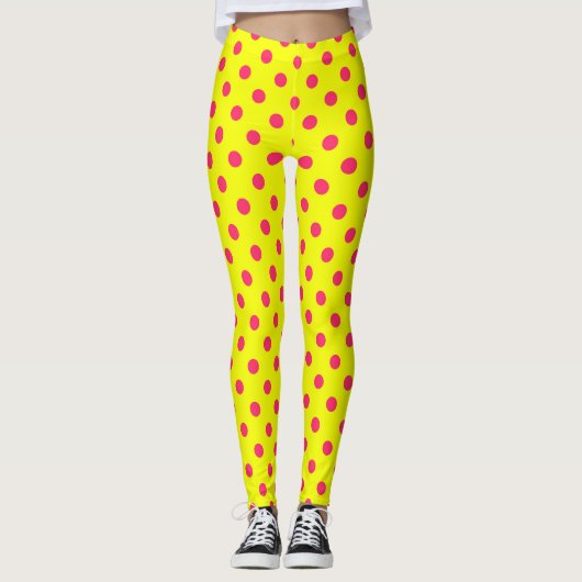 Pink On Yellow Polka Dots Pattern Design Leggings (Voorkant)