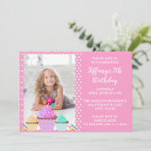 Pink Polka Dot Photo Anniversaire Invitation (Debout devant)