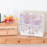 Pink Purple Sage Green Floral Watercolor<br><div class="desc">Cette motif élégante et jolie est parfaite pour la femme branchée et élégante. Il présente des fleurs rose, violet et vert sauge clair peintes à la main et des feuilles sur un simple arrière - plan blanc. C'est artistique, girly, country, mignon, unique et tendance. Il suffit de customiser ce design...</div>
