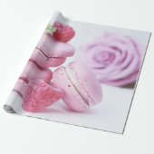 Pink Raspberry Macarons French Pastry Foto Cadeaupapier (Uitgerold)