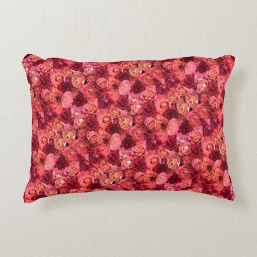 PINK RED ROSE FIELD ACCENT KUSSEN (Voorkant)