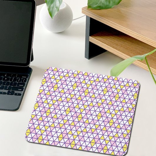 Pink Triangles Pattern Mouse Pad Muismat