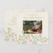 Pink vert floral en memoriam photo carte plat (Devant / Derrière)