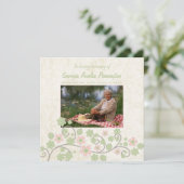 Pink vert floral en memoriam photo carte plat (Debout devant)