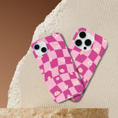 Pink Wavy Checkerboard Daisy iPhone 15 16 coque