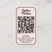 Pink Wedding Photo Sharing Capture Love QR Code  Visitekaartje (Achterkant)