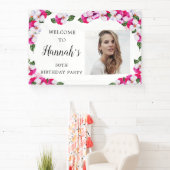 Pink White Floral 30th Birthday Welkom Spandoek (Insitu)
