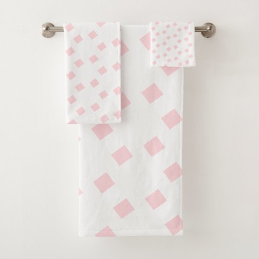 Pink & White Square Bathroom Towel Sets (En situation)