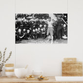 Pinkey Cosbey die Klaar wordt voor een Boxing Geli Poster (Keuken)