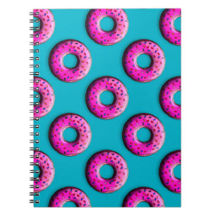 Pinky Donut met kleurrijke sproinkles en jouw idee Notitieboek