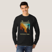 Pinnacles National Park Hiking  2 T-shirt (Voorkant volledig)