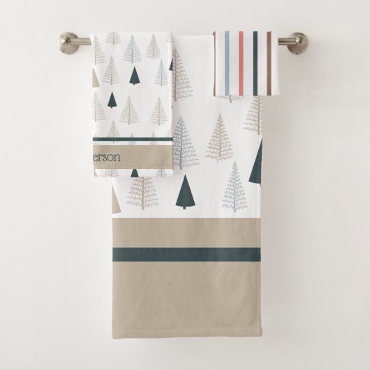 Pins primitifs sur blanc (En situation)