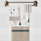 Pins primitifs sur blanc