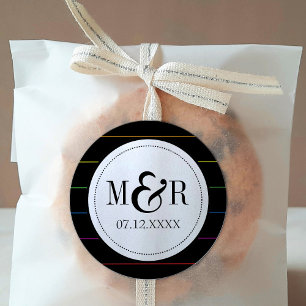 Pinstripe regenboog op massief zwart LGBT bruiloft Ronde Sticker